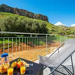 Willa Maguetta With Private Pool In Scopello (Sicily)