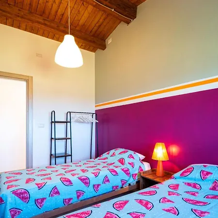 Maguetta With Private Pool In Villa *