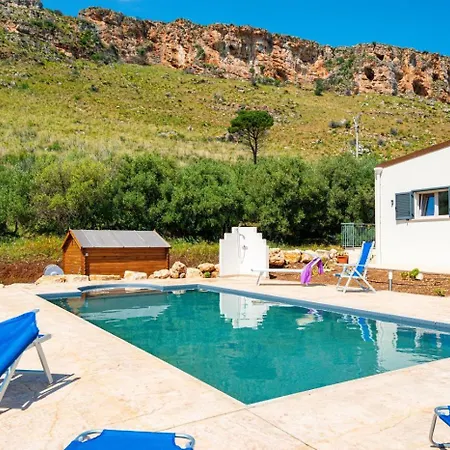 Maguetta With Private Pool In